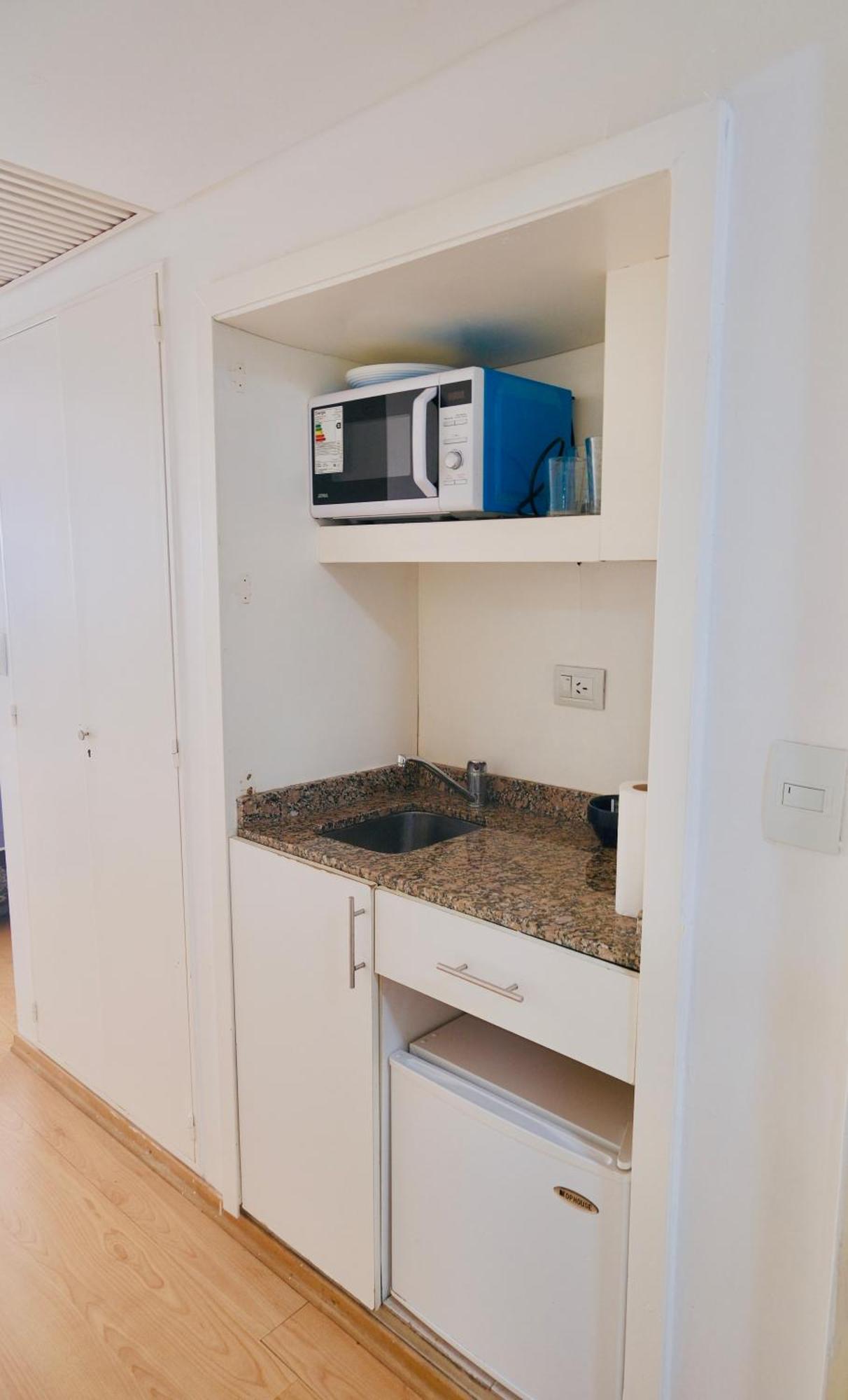 Rancho Tanguero En El Obelisco En Corrientes 818 Apartamento *