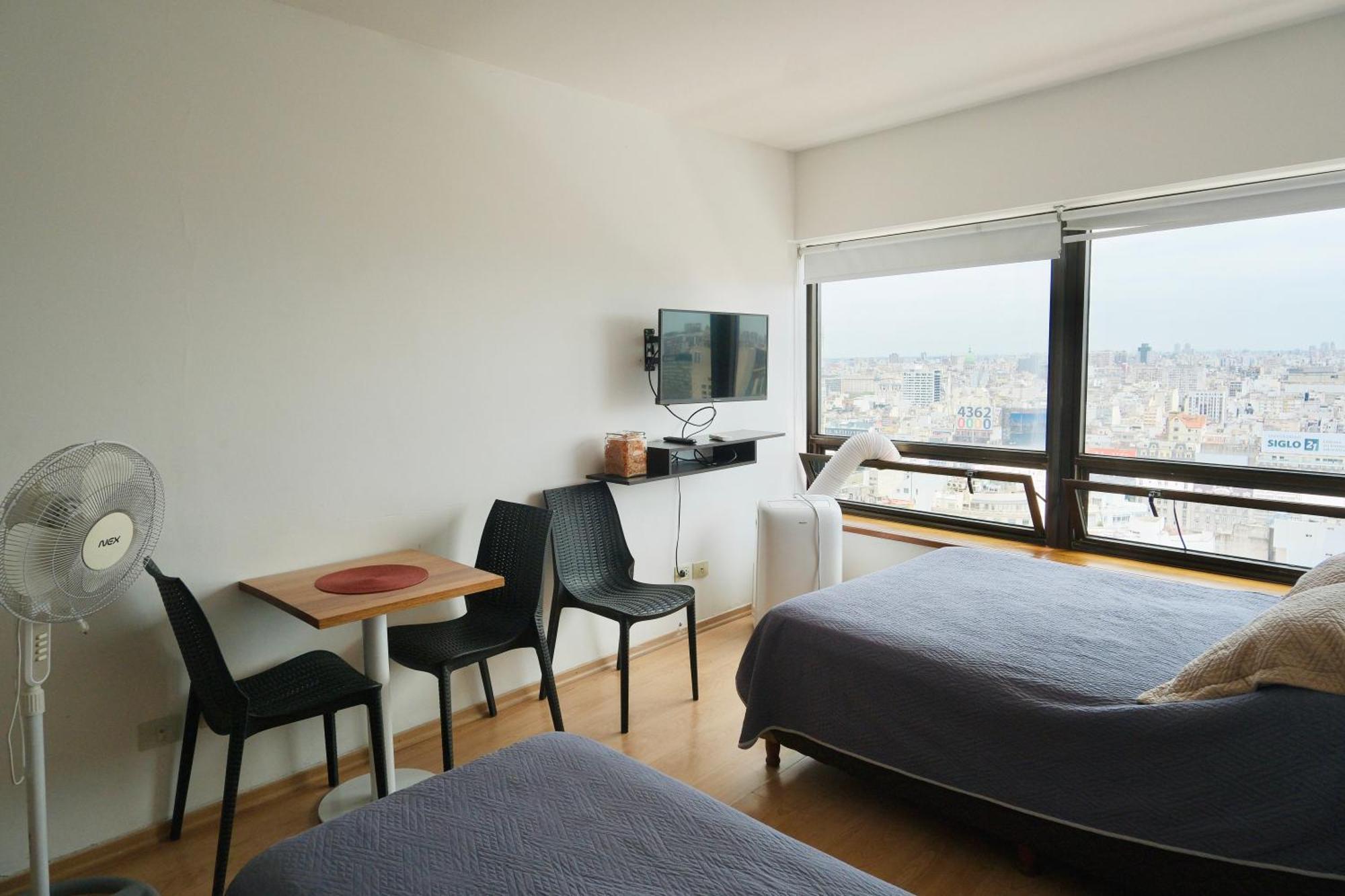 Rancho Tanguero En El Obelisco En Corrientes 818 Apartamento